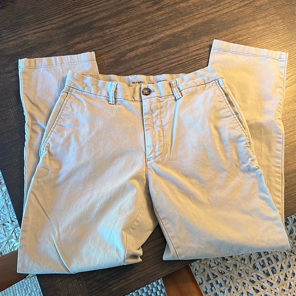 Old Navy 29x30 straight built in flex khaki pants